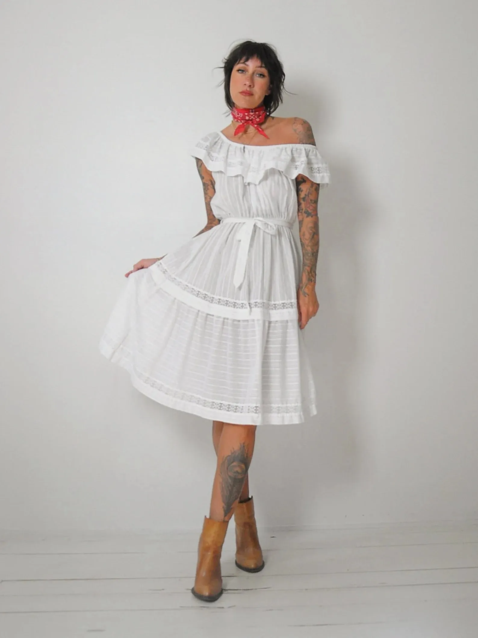 1970's Off Shoulder Cotton Dress