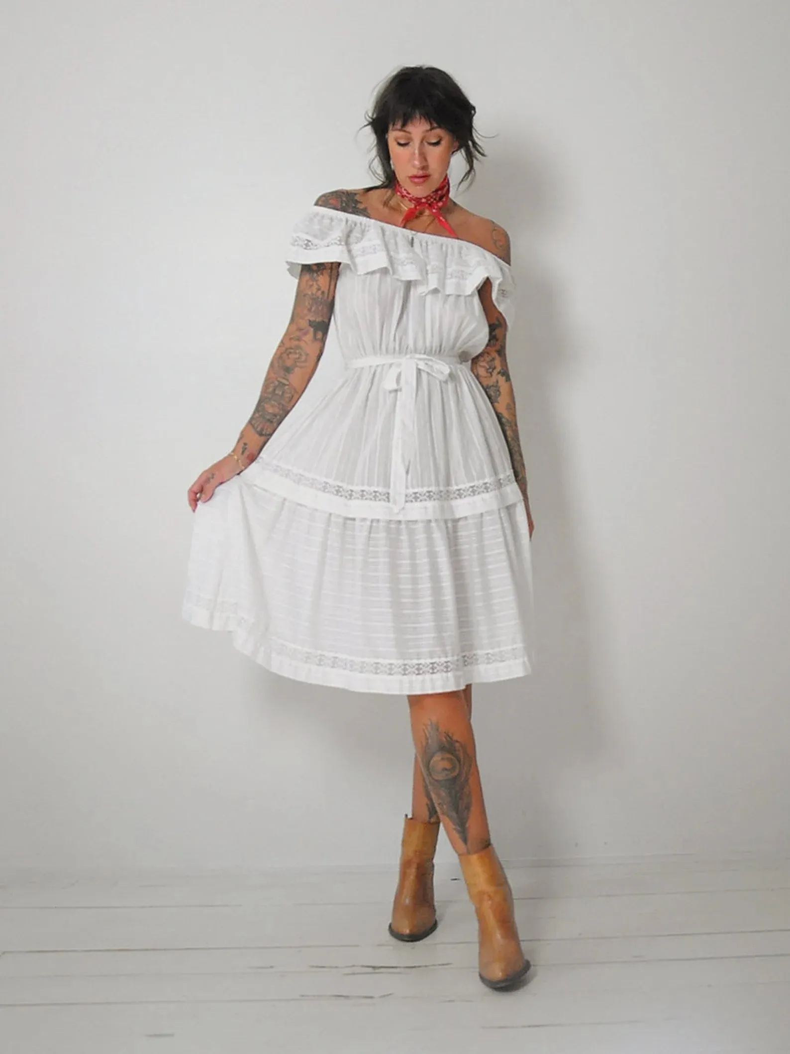 1970's Off Shoulder Cotton Dress