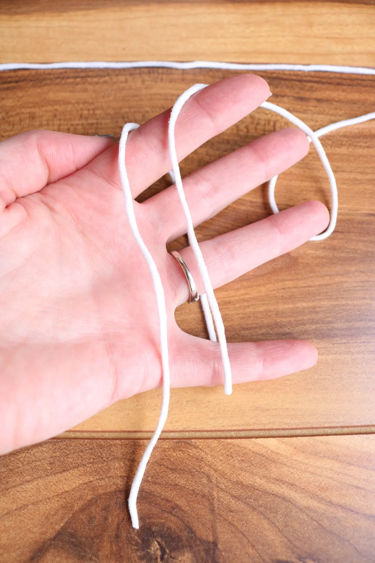 20YDS Round Elastic Rope For Face Masks; 2.5mm