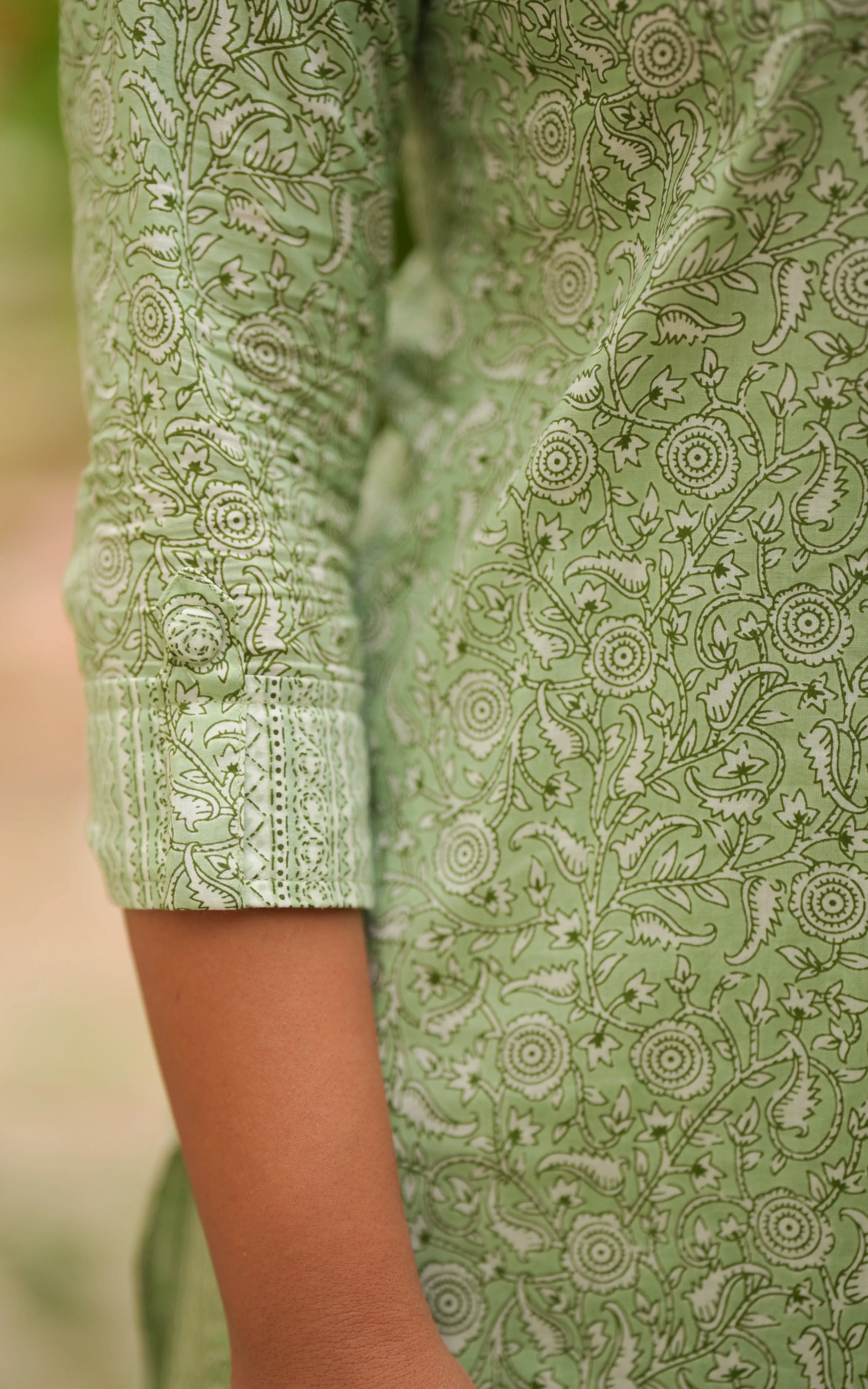 Bhuvi Green (Kurti Pant Dupatta)