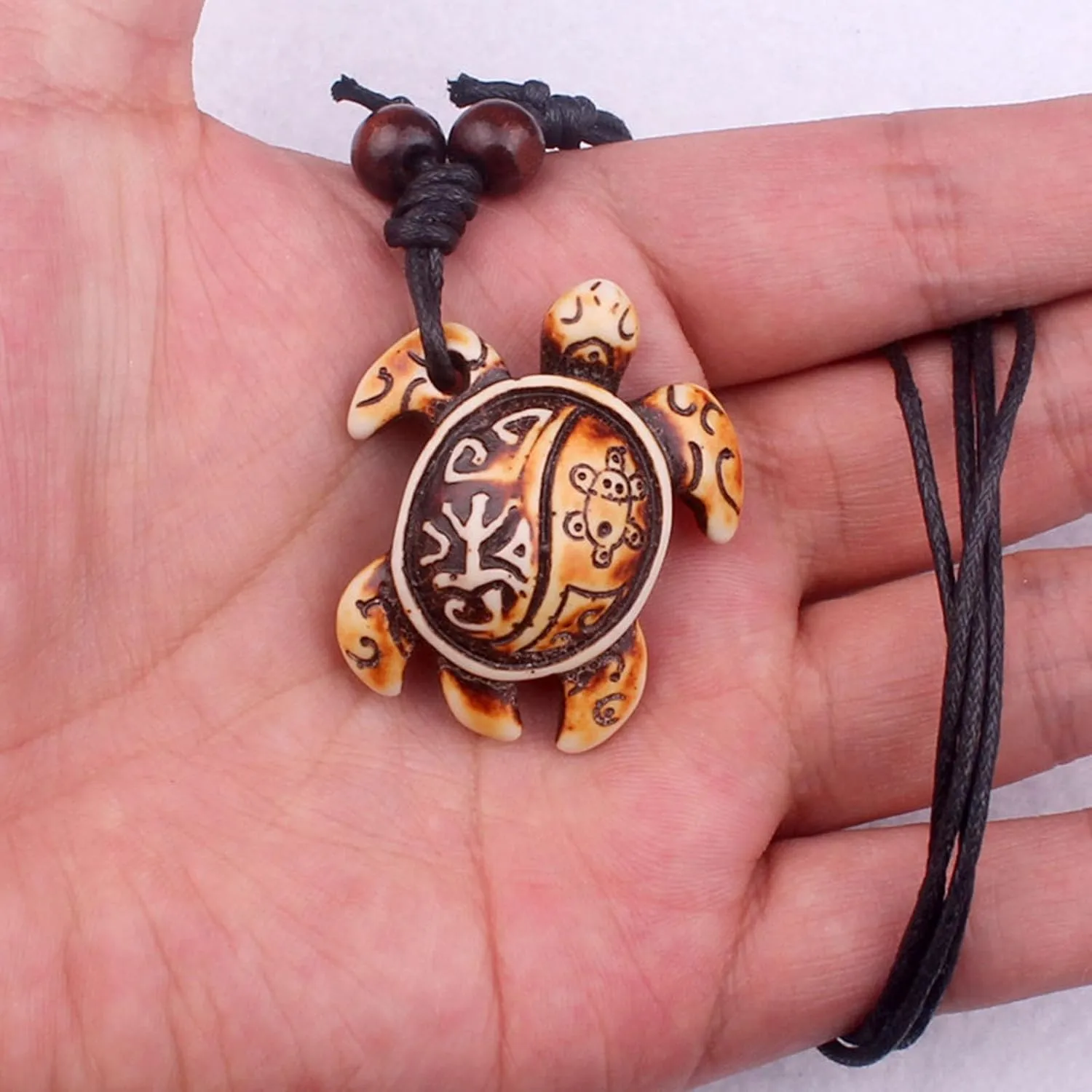 Handmade Hawaiian Turtle Shark Teeth Adjustable Wax Rope Chain Vintage Necklace Couple Friendship Summer Beach Surfer Bohemian Lucky Protection Jewelry for Men Women
