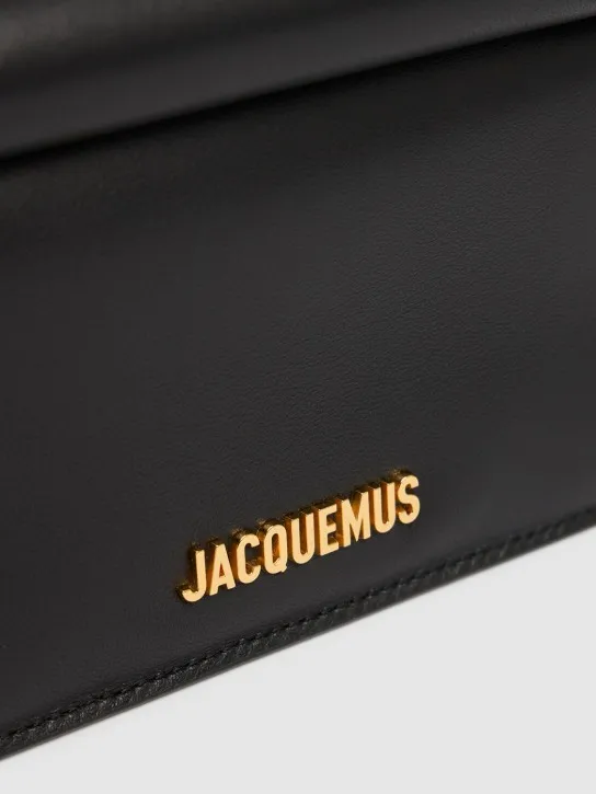 Jacquemus   La Petite Pochette Rond leather clutch 