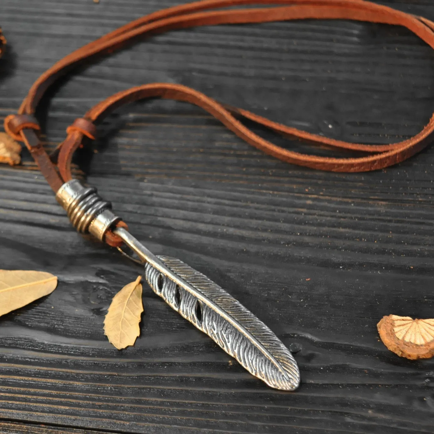 Vintage punk angel wings pendant men/women cowhide rope alloy feather necklace
